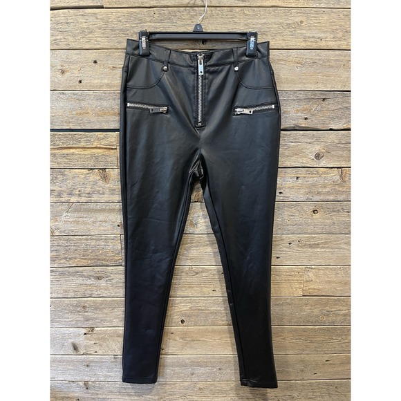 AKIRA WOMEN'S ZIP UP BLACK FAUX LEATHER SKINNY PANTS  SIZE MEDIUM ZIPPER ACCENTS - Picture 1 of 10